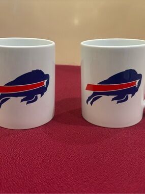 Set of 2 Buffalo Bills coffee mugs. New!!